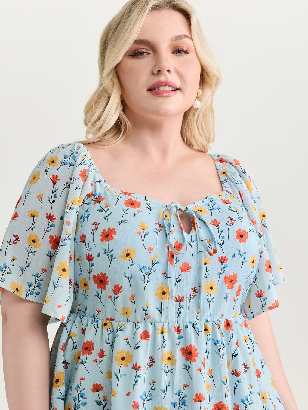Sunshine-Ready Floral Print Drawstring Blouse