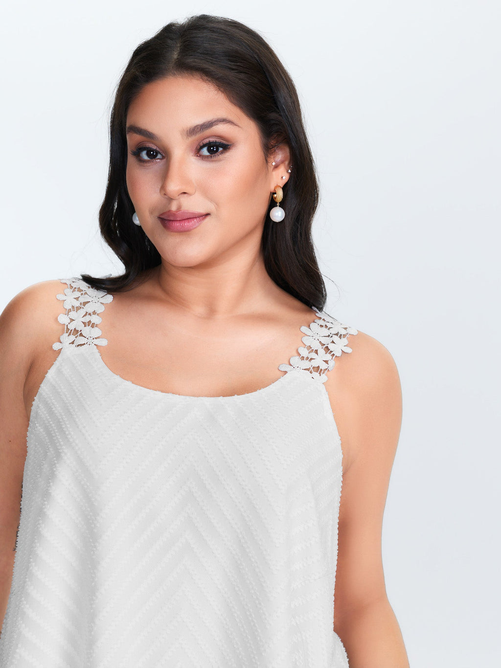 Lace Trim Flowy Tank Top