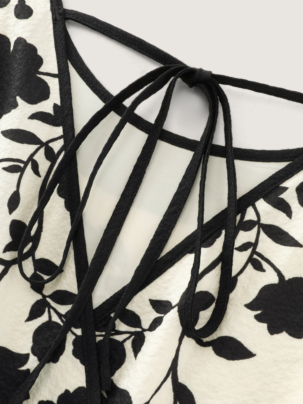 Color Contrast Floral Print Back-Tie Jumpsuit